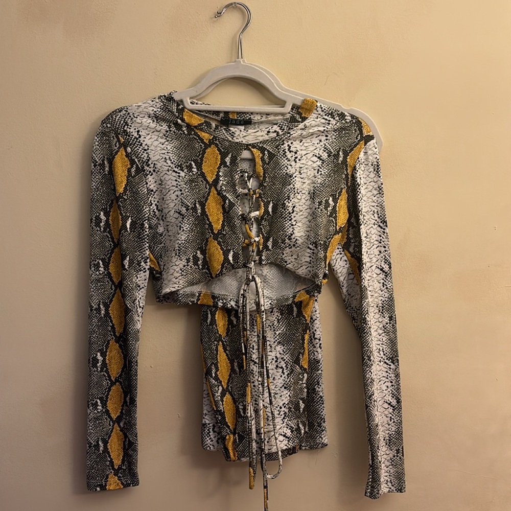 Matching Set - Picture 2 of 3